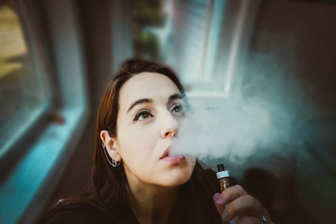 Photo vaporizer